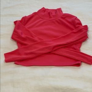 Mock neck crop long sleeve hot pink top small